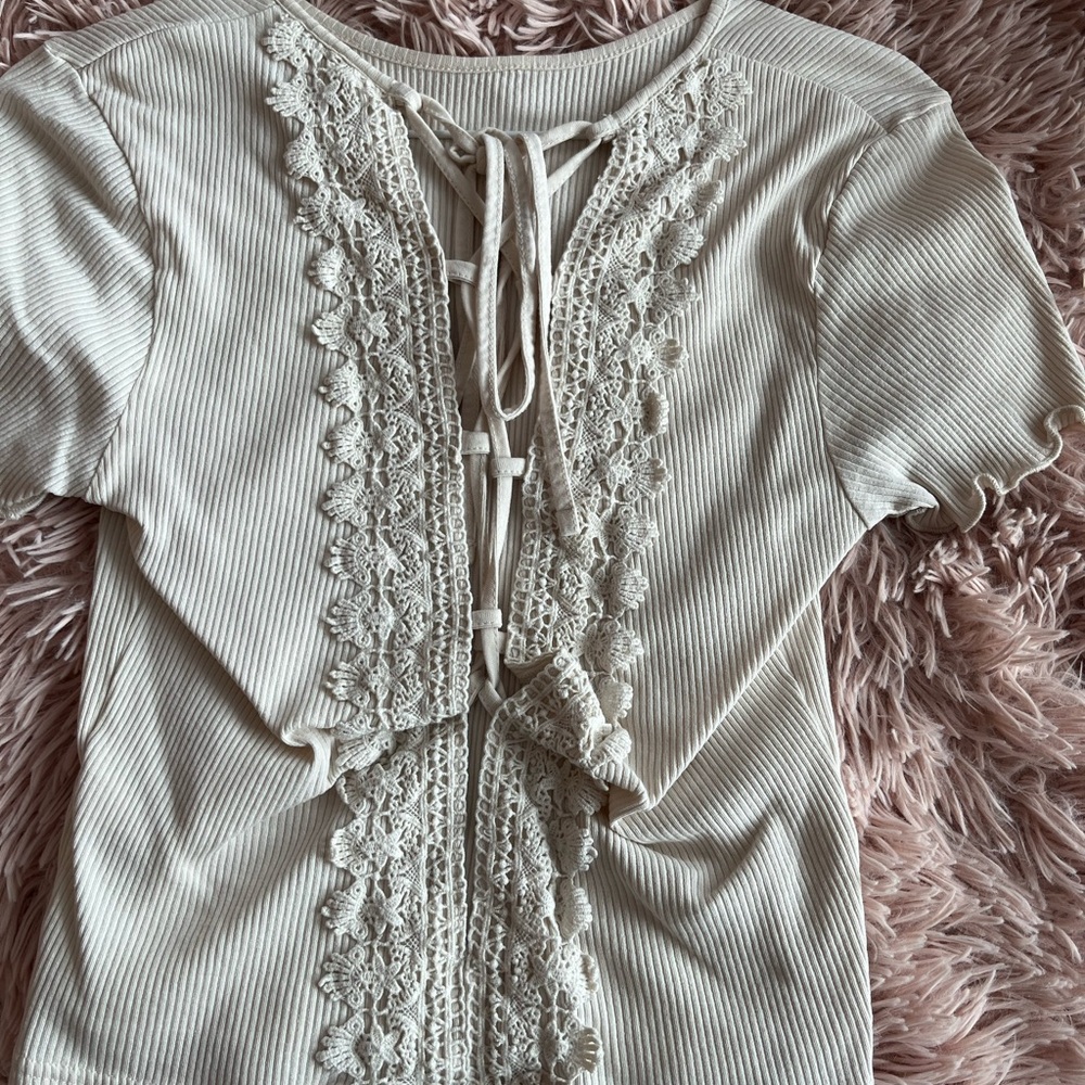 Cream Ribbed Women's Top Fancy Back - Picture 2 of 3